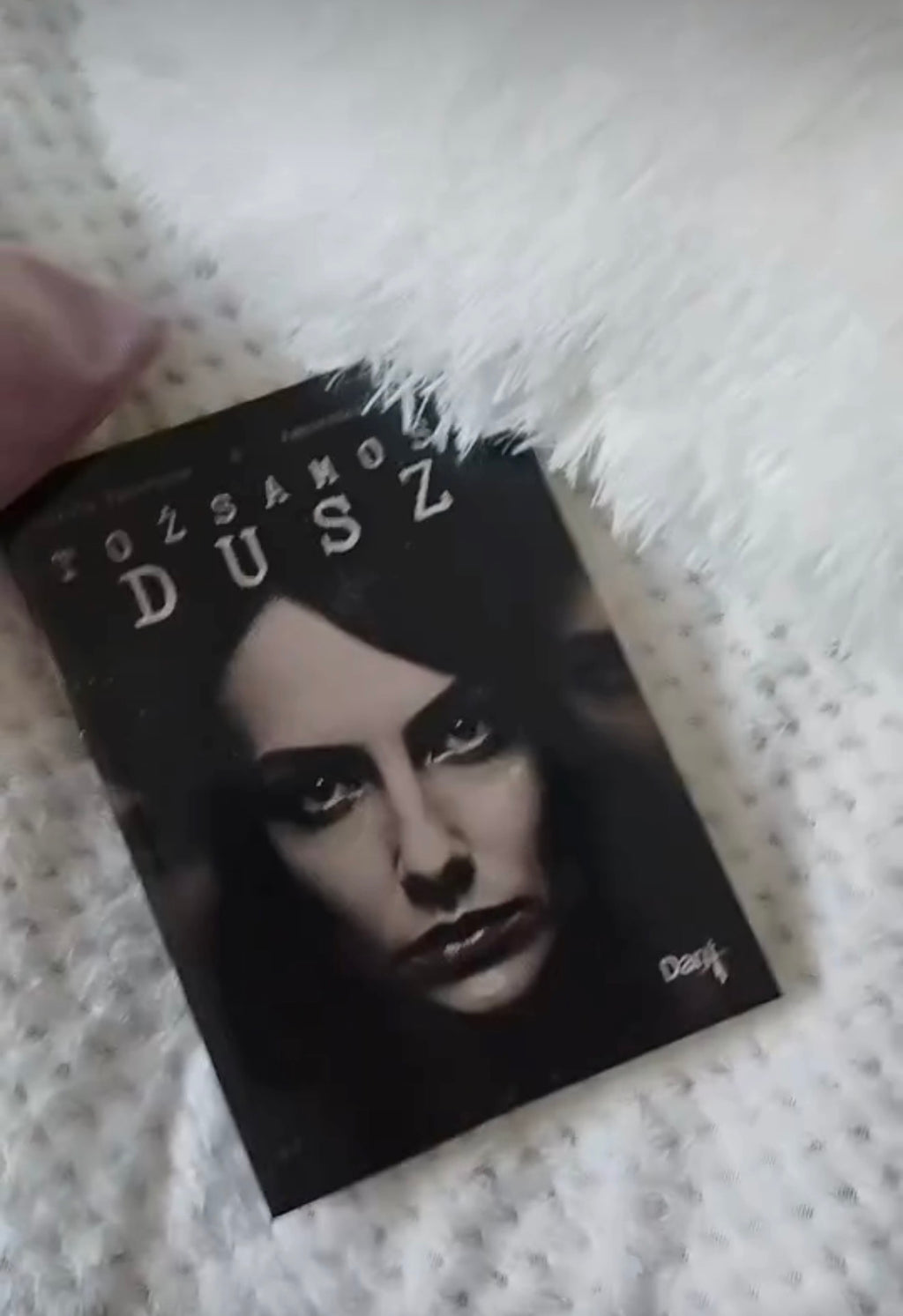 Tożsamość Dusz – historia, która zostaje pod skórą...